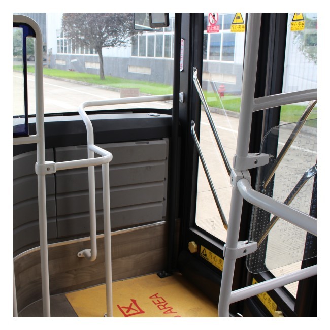 YC6L330-42 12m 44 Seats Low Floor Diesel City Bus 243kw