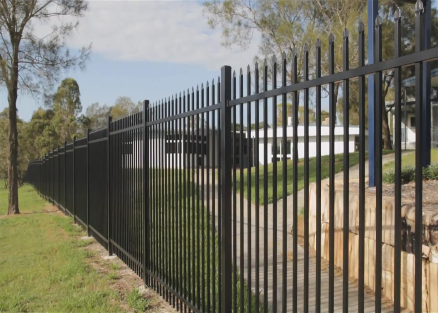 Steel Hercules Fence