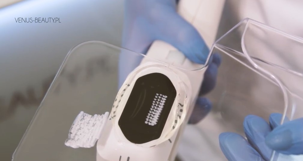 Ultra III 7D HIFU Machine For Ultrasound Lifting Tightening And Contouring