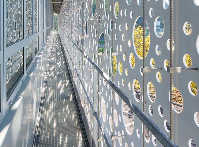 Perforated Aluminum Sheet , Aluminum Perforated Metal Panel Lightweight Is Suitable For Architectural Decoration