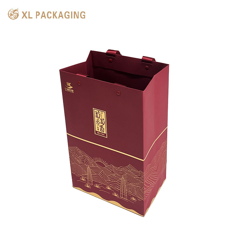 Eco friendly Red Paper Gift Bags One Wine Packaging Bags With Ribbon Handle