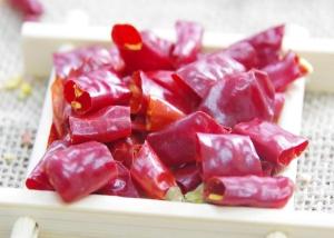 Wholesale Strong Pungent Sanying Tianjing Red Chili Peppers 10/000-20/000 SHU Chili Flavored from china suppliers