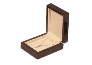 China Custom Hinge Paper Wooden Jewelry Box High End Style For Packaging Necklace on sale