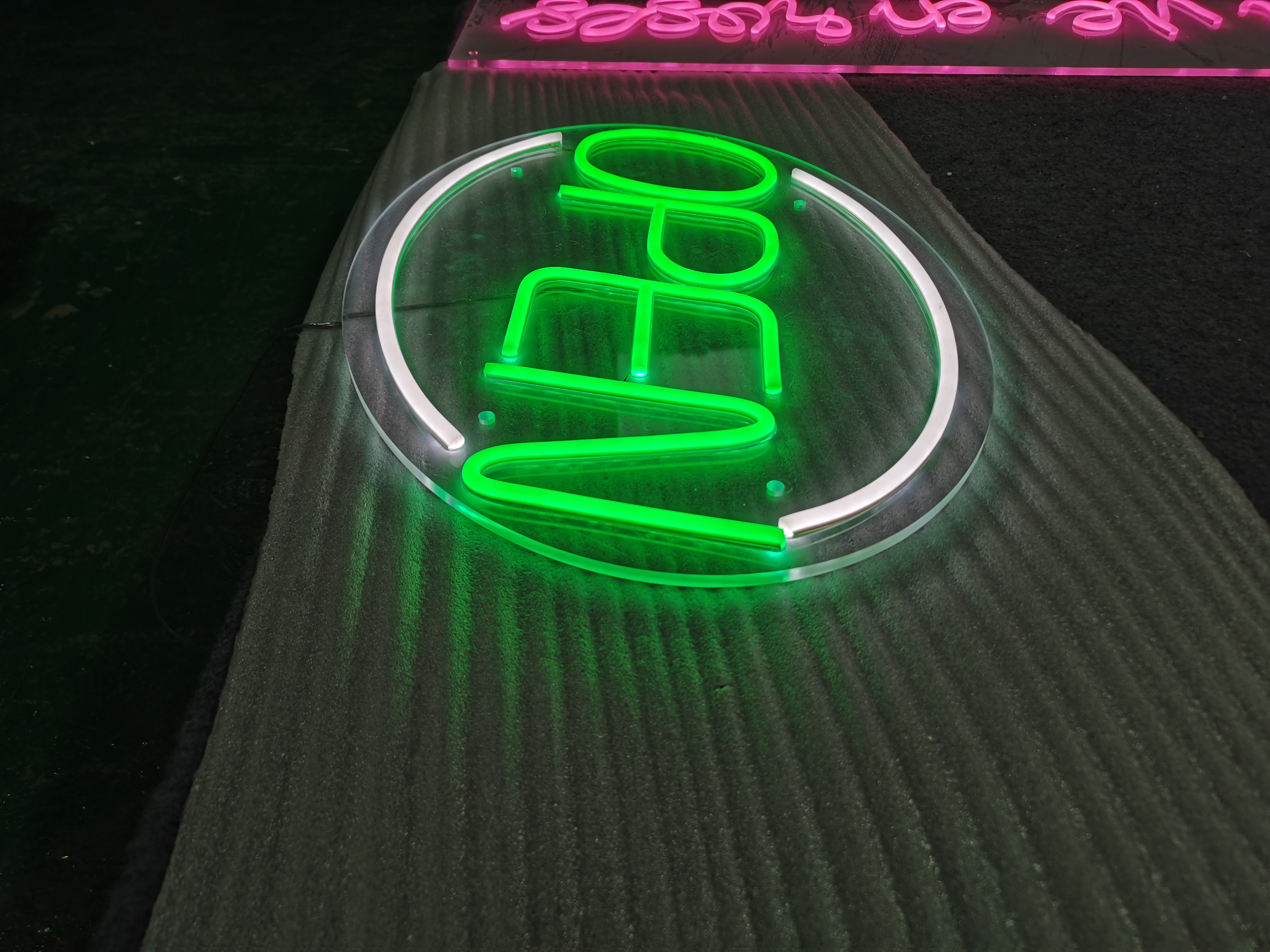 Manufacturer customization hanging business neon store led open sign