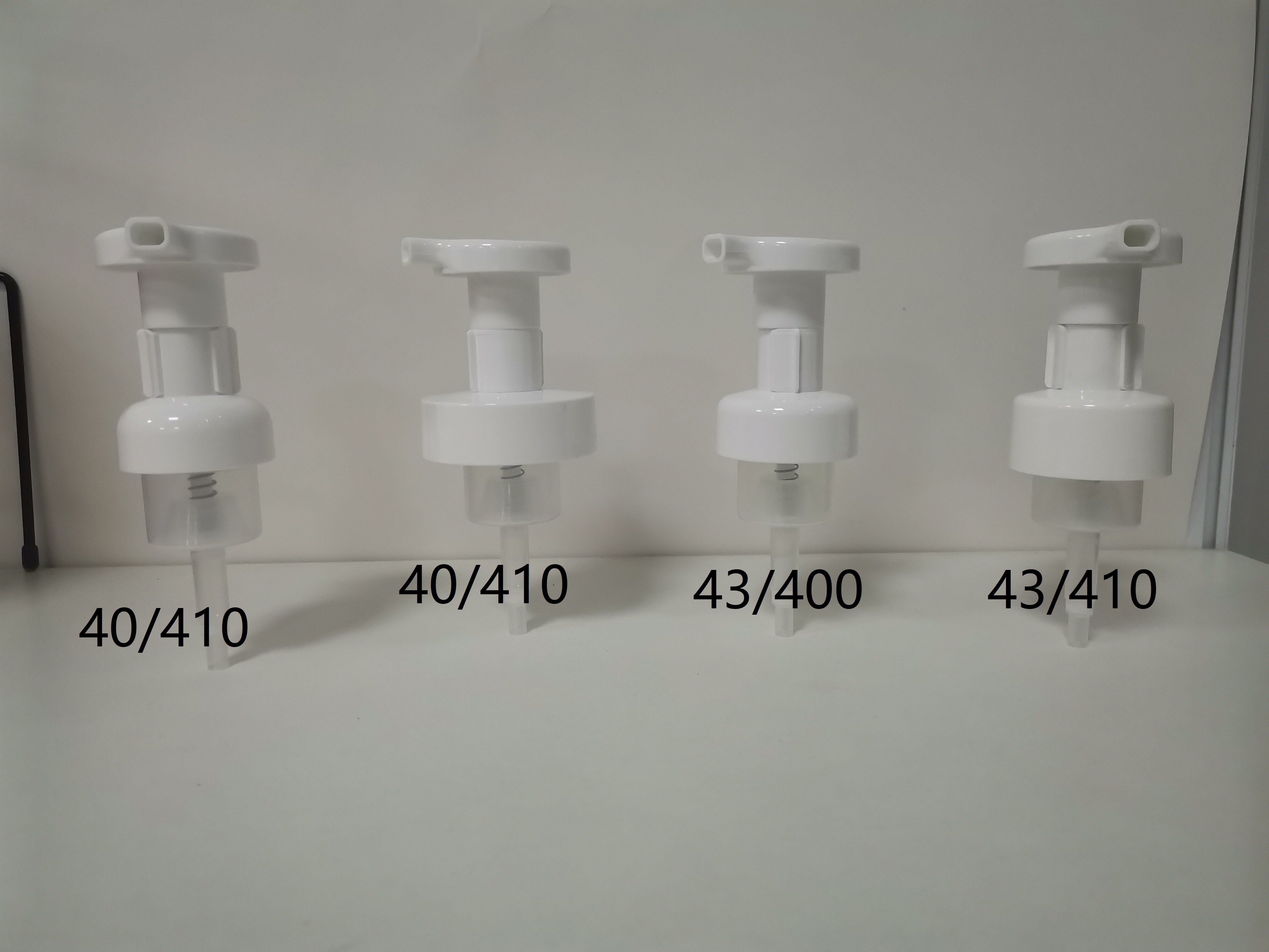 External Spring Plastic Lotion Pump Screw-on Closure Free Samples For Your Evaluation