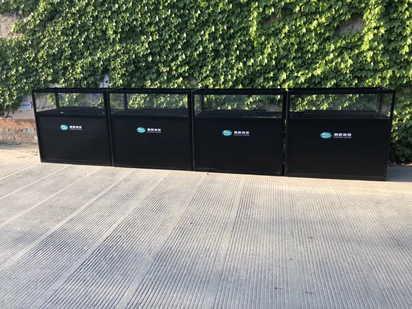 High Quality Aluminum Folding Display Showcase Counter with display TOP,Storage area and locking doors brand Graphics