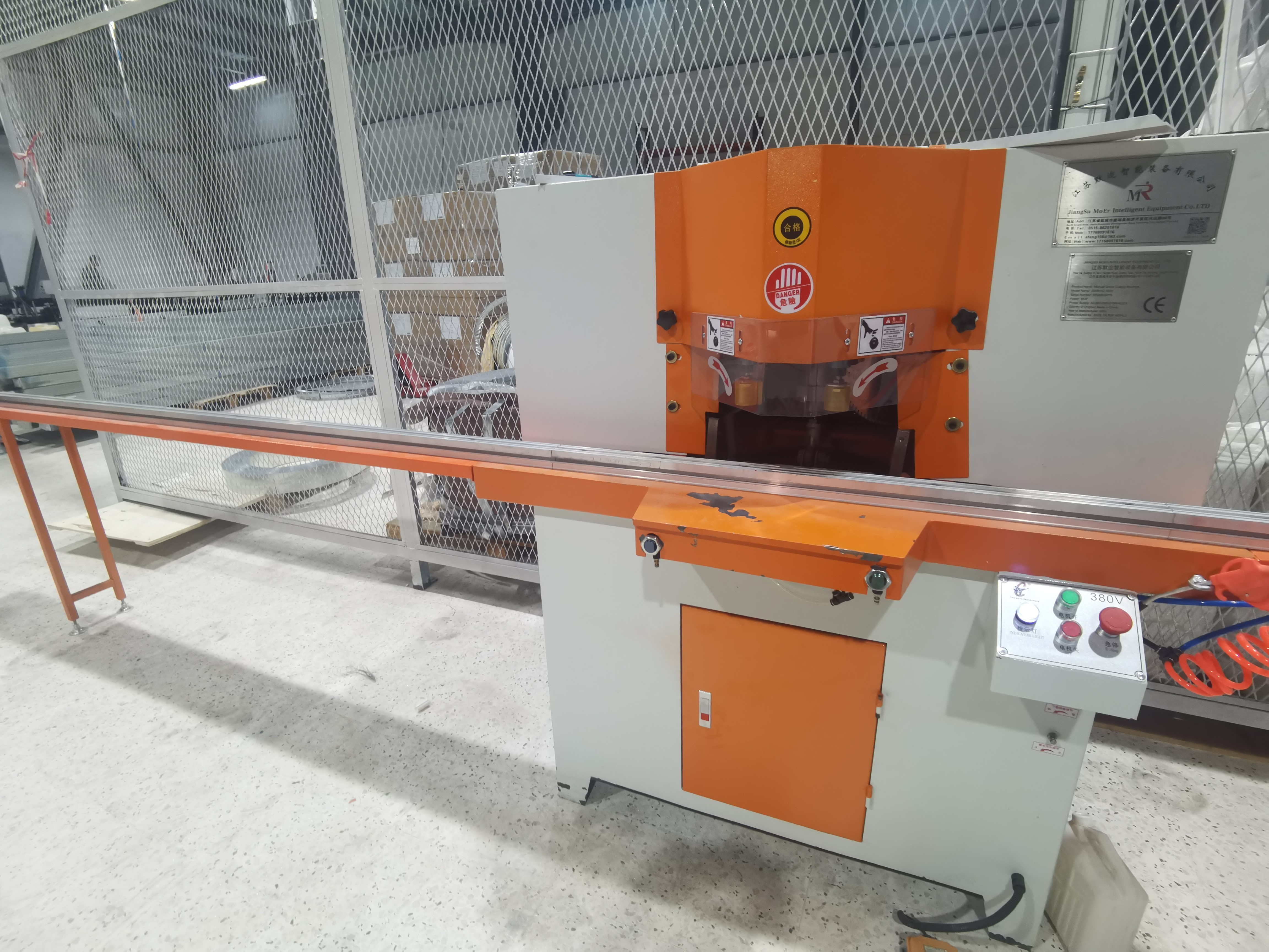 220V Electric HEPA Filter Making Machine Filter Frame 45 Degree Cutting Machine