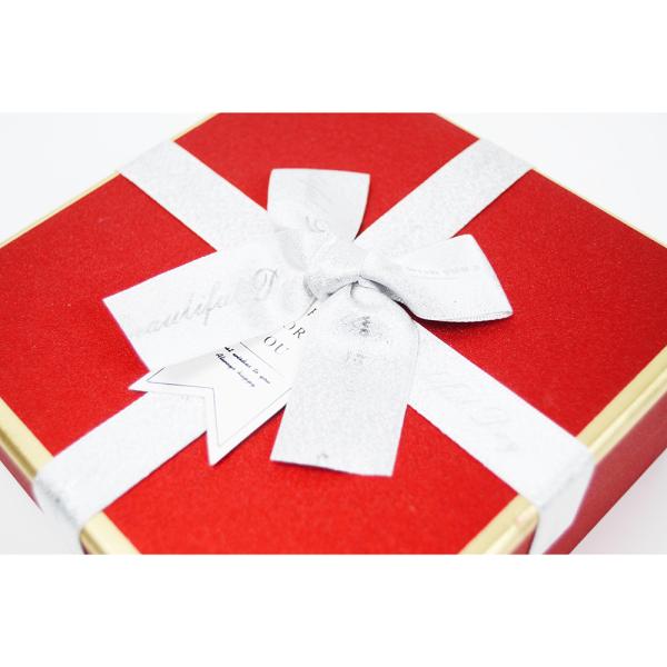 Customized Design Rigid Boxes Eco Friendly Luxury Personalized Gift Box With Ribbon
