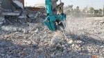 Excavator attachment demolition tools small rock crusher for sale