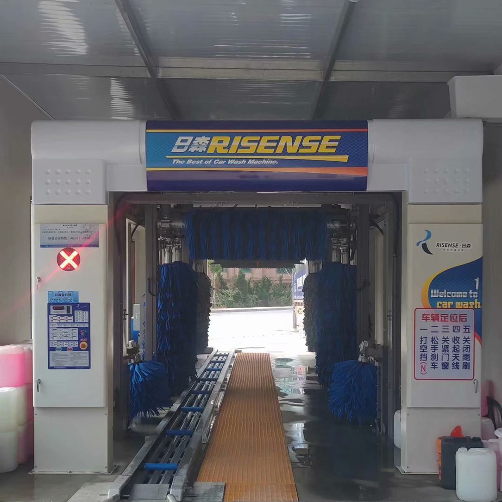 Upgrade Your Car Cleaning Experience with Risense 360 Plus Touchless Car Wash Machine