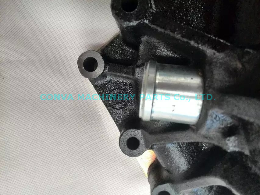 Durable Automotive Water Pump In Engine Isuzu 6hk1 Engine Parts Long Life Span