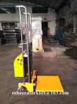 Adjustable Forks Battery Powered Lift Trucks , 1500mm Lightweight Forklift