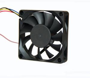 Wholesale Smart Fan Control For Car Cooling Sytem 12V 4500 RPM Cooling Fan 7015 Platics Frame and Impeller from china suppliers