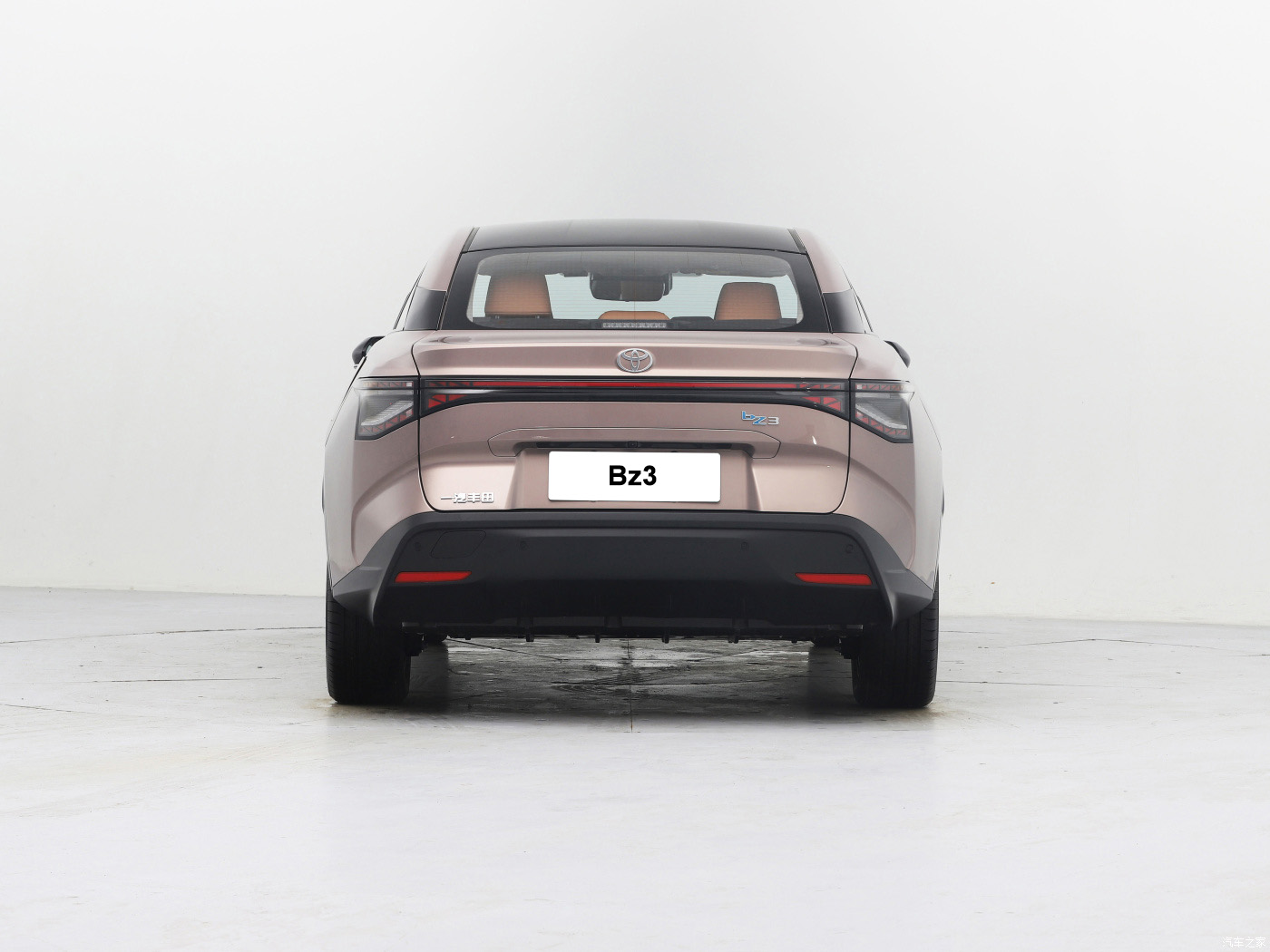 2023 To-yota Energy Vehicle Bz3 Sedan EV Left Hand Drive 4725mm*1835mm*1480mm High Speed 0km Used Electric Car for Adult