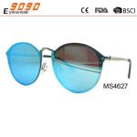 2017 hot sale style sunglasses with metal frame ,suitable for men and women