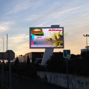 Wholesale 5500 nit Outdoor LED Advertising Display , P6 LED Wall Screen Display Outdoor from china suppliers