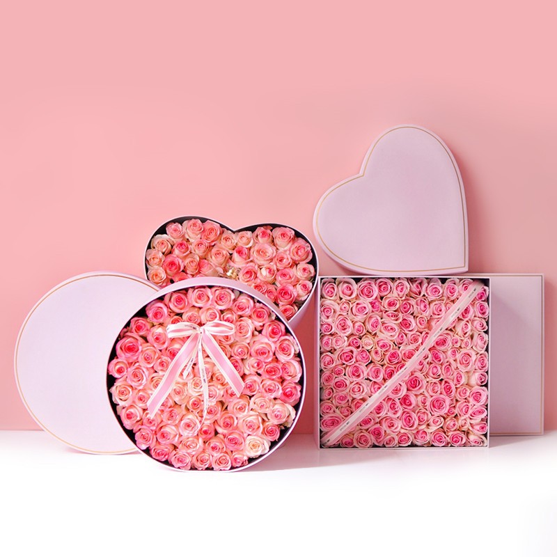 Surprise Your Loved Ones with Our Custom Coated Paper XXL Heart Shape Gift Boxes