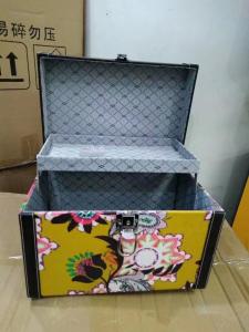 Wholesale Professional Artist Studio Free Standing Makeup Train Suitcase from china suppliers