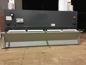 Wholesale Steel Bar Cnc Nc Hydraulic Shearing Machine Small Sheet Metal QC12Y-20X4000 from china suppliers