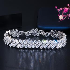 Wholesale Fashion Bracelet Bangle for Women Captivate Bar Slider Brilliant CZ Rose Gold Color Jewelry CZ Crystal Bracelet Bangle from china suppliers