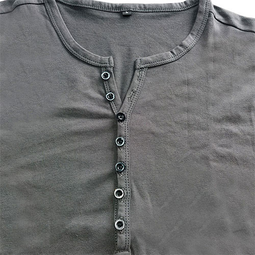 2021 Trend Fashionable Solid Short T-Shirt For Men V-Neck T-Shirt For Men