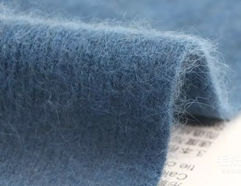 2/24NM Blending Soft Skin-Friendly Coon Wool Yarn For Knitting Sweater Coat And Thermal Wear