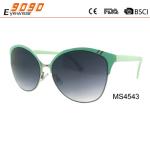 Cat Eye Mirrored Flat Lenses Street Fashion Metal Frame Women Sunglasses