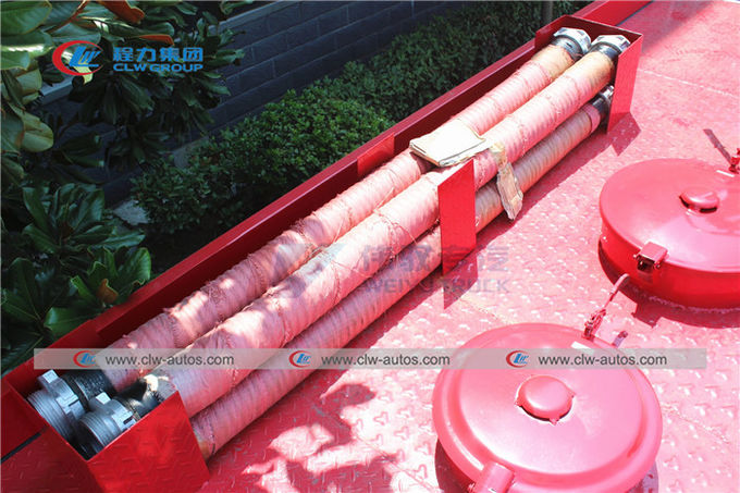 Howo 4x2 Emergency Rescue Fire Truck With Folding Crane