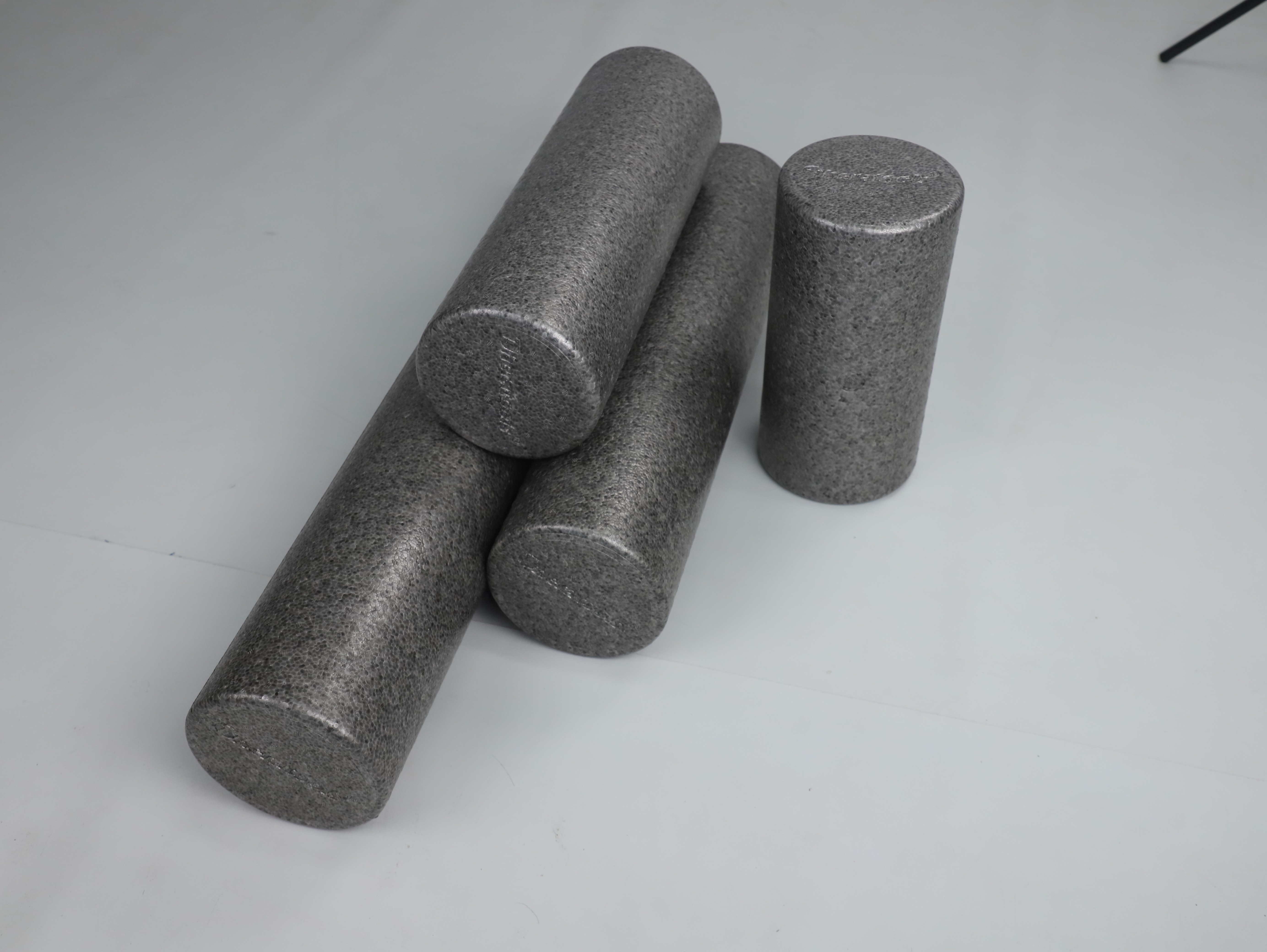 Massage Exercise Fitness PT Yoga Deep Tissue Release Light High Quality Firm Density Logo Customize Different Color Foam Roller