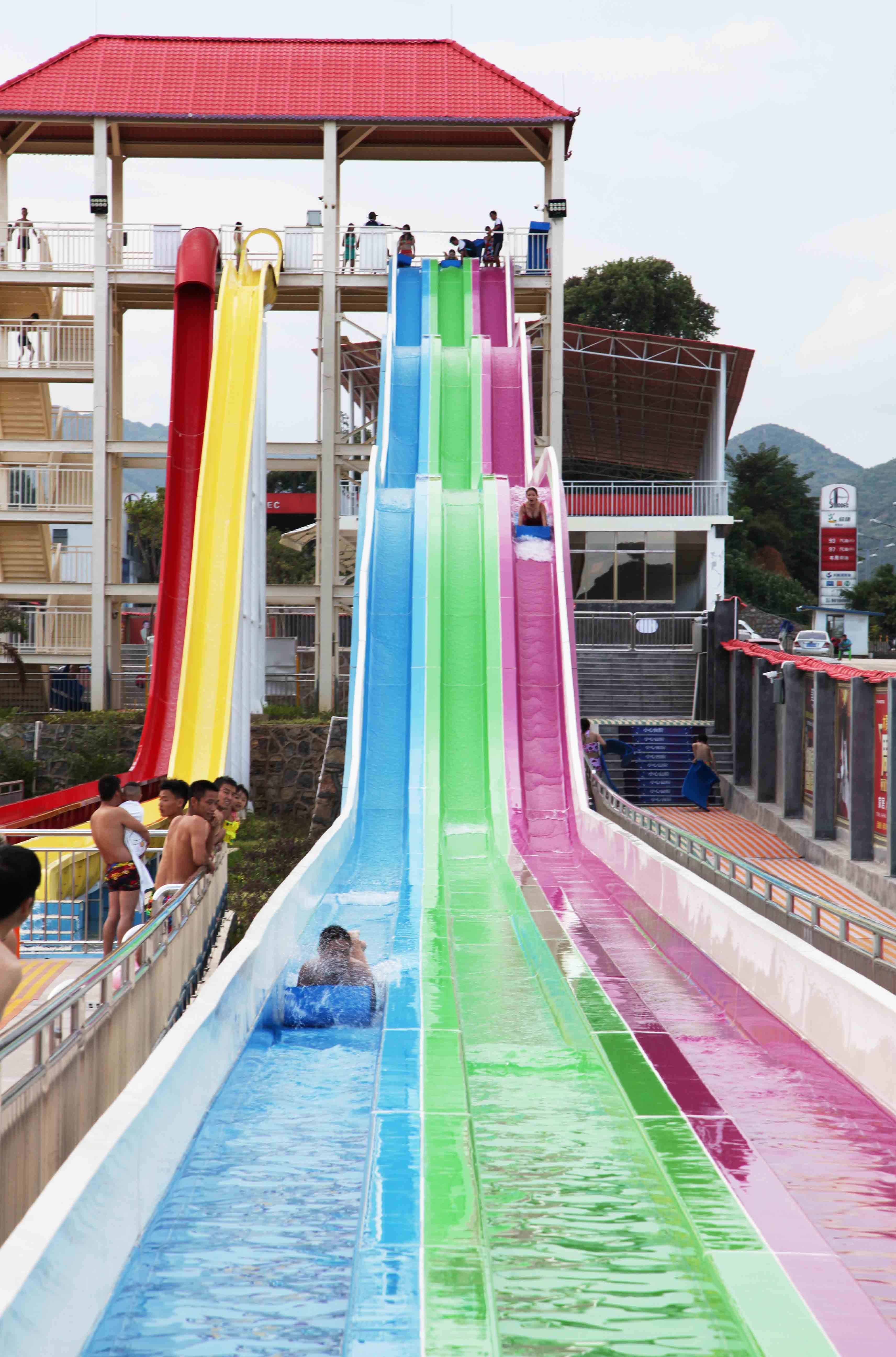 Stainless Steel Fiberglass Water Slides With Rainbow Color For Kids / Adults in Water Park