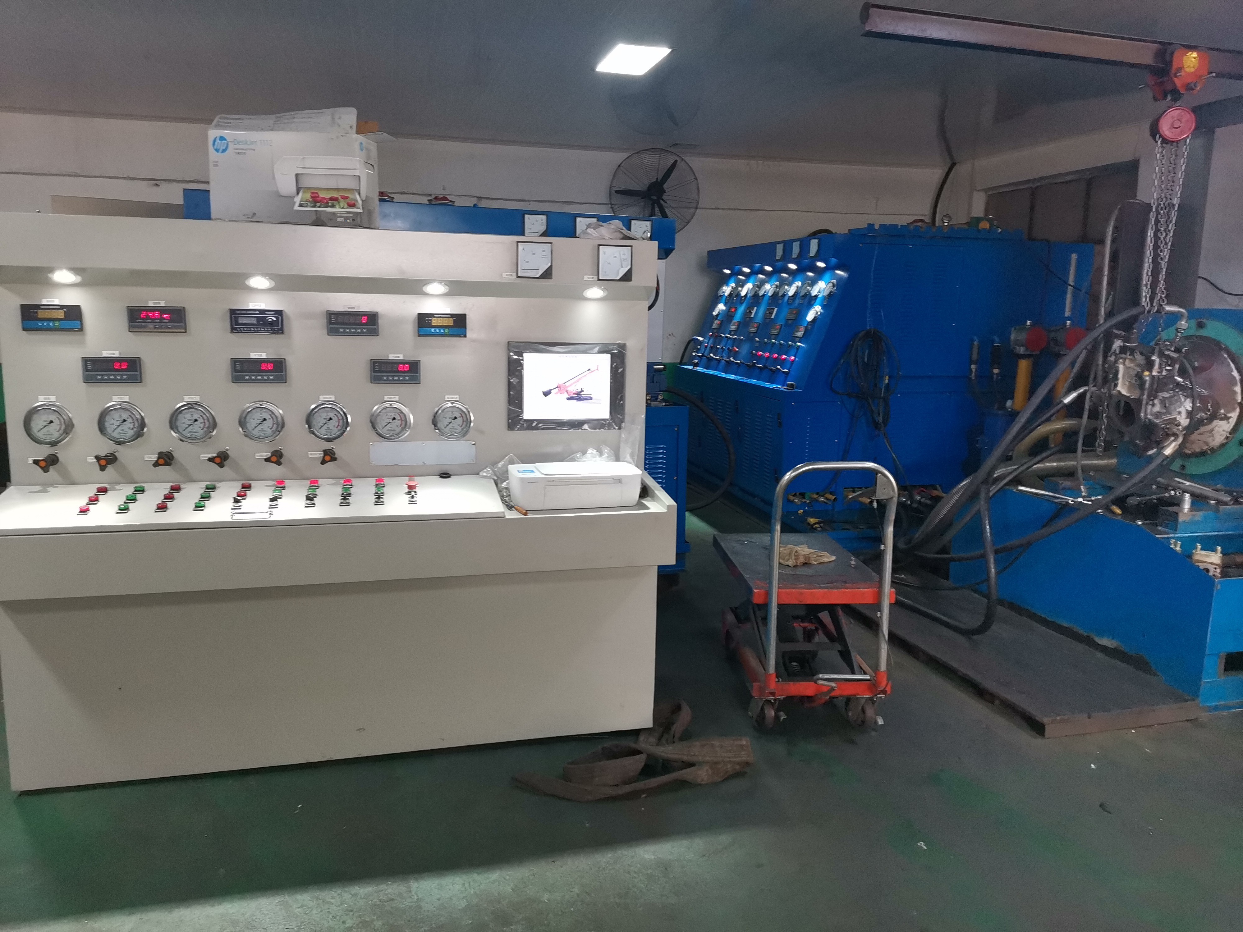 Customizable Hydraulic Pump Test Bench for Accurate Pressure Testing