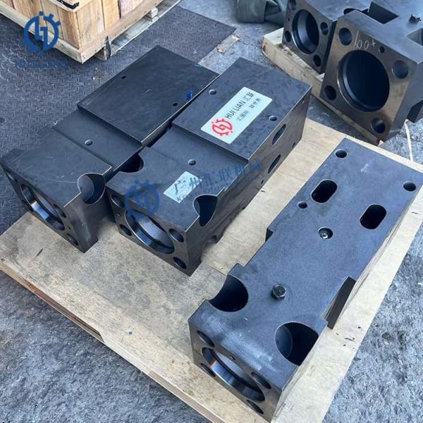 Excavator Hydraulic Beaker Cylinder Soosan SB43 SB50 SB60 SB70 SB81 SB100 SB121