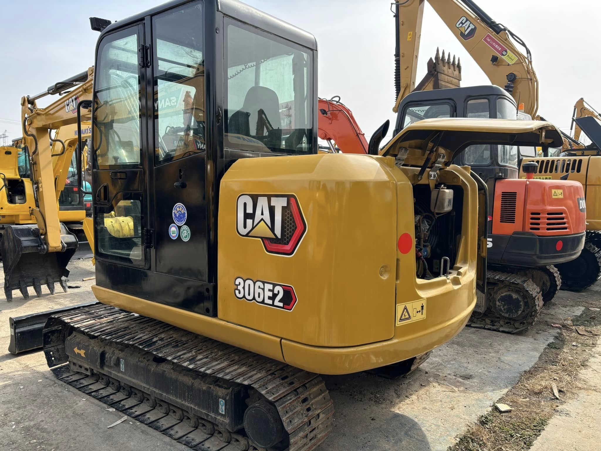 Small Used 6Ton Mini CAT 306 Excavators Machine Equipment Digging