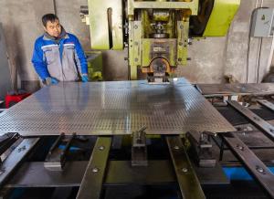 Wholesale 430 304 316 Stainless Steel Sheet 0.5mm Stainless Steel Mesh Screen With Laser Drilling from china suppliers