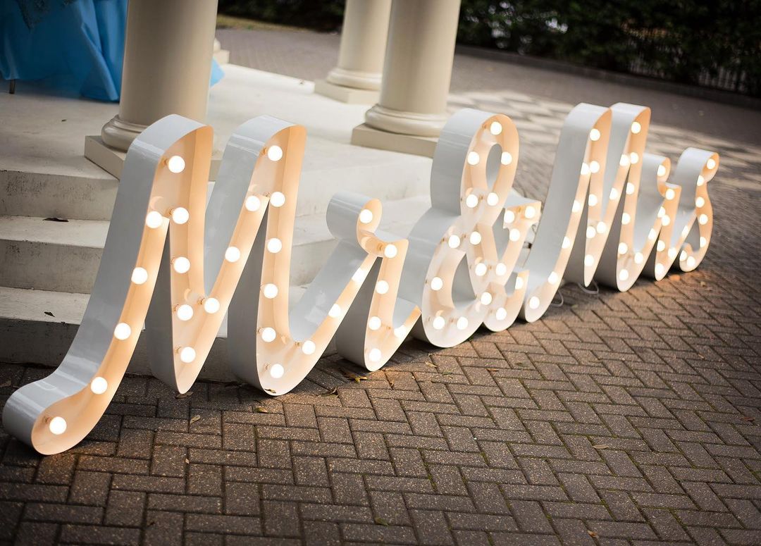 Stainless Steel LED Light Up Letters for English Alphabet Home Decor Party Grand Words