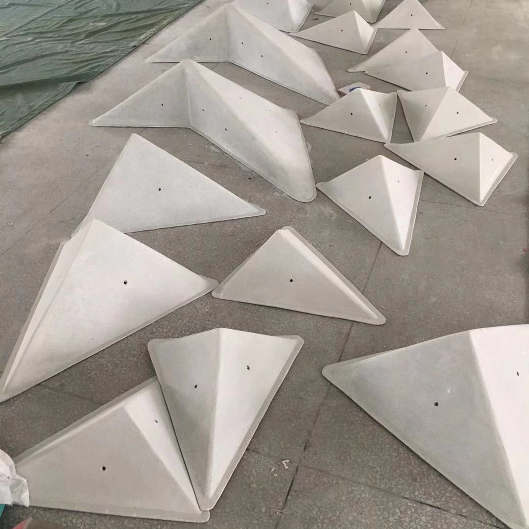 Campsite Rock Climbing Volumes Resin Material Customized Size