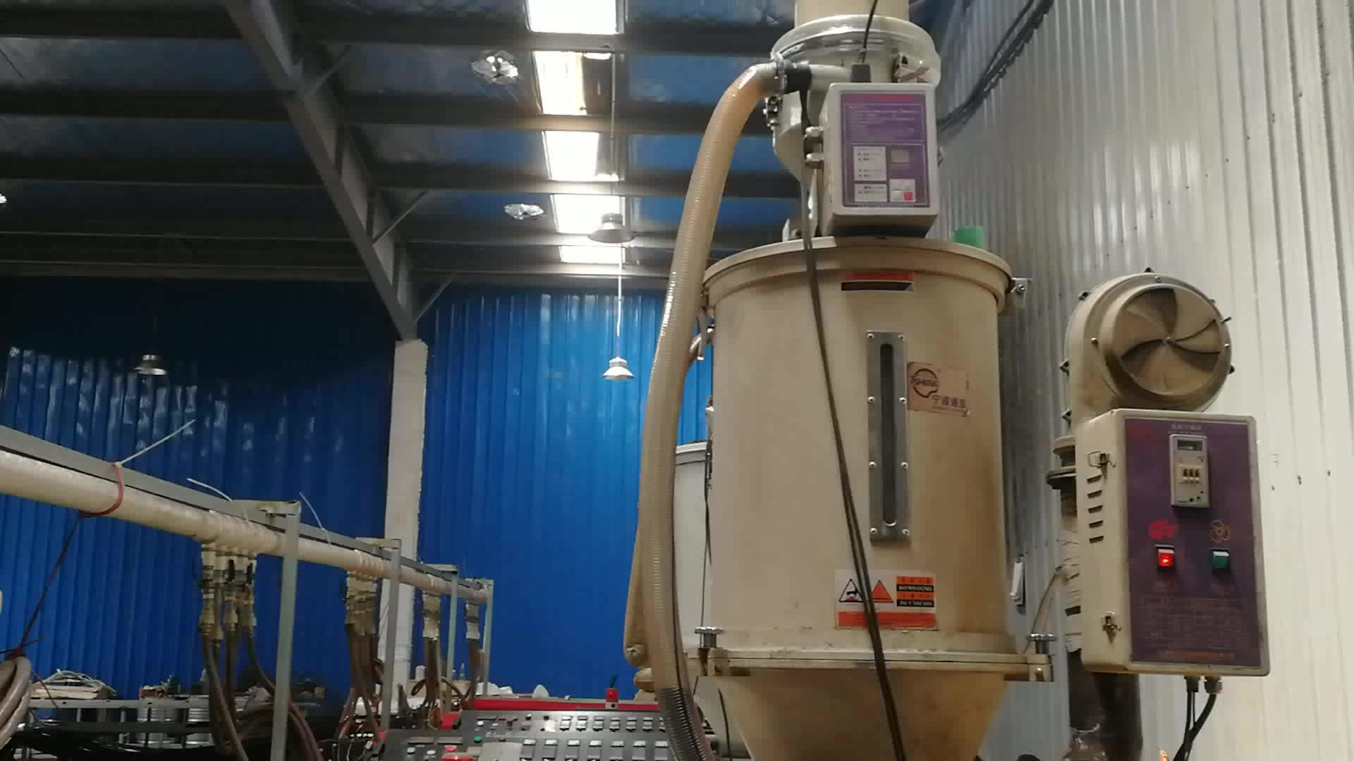 Single Screw Nylon Plastic Extrusion Machinery For PA66 GF25 Granules Profiles