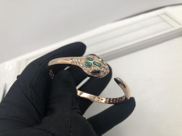 brand jewelry snake bracelet in 18 kt pink gold with diamonds Also available