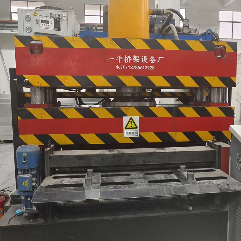 Custom Profile Design Cable Tray Forming Machine With Fully Automatic Operation Mode And 2*45kw Motor Power