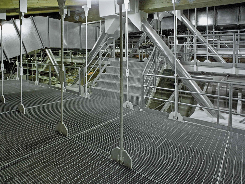 Press Welding Flat Galvanised Steel Grating Strong Sturdy Raw Materials High Durability