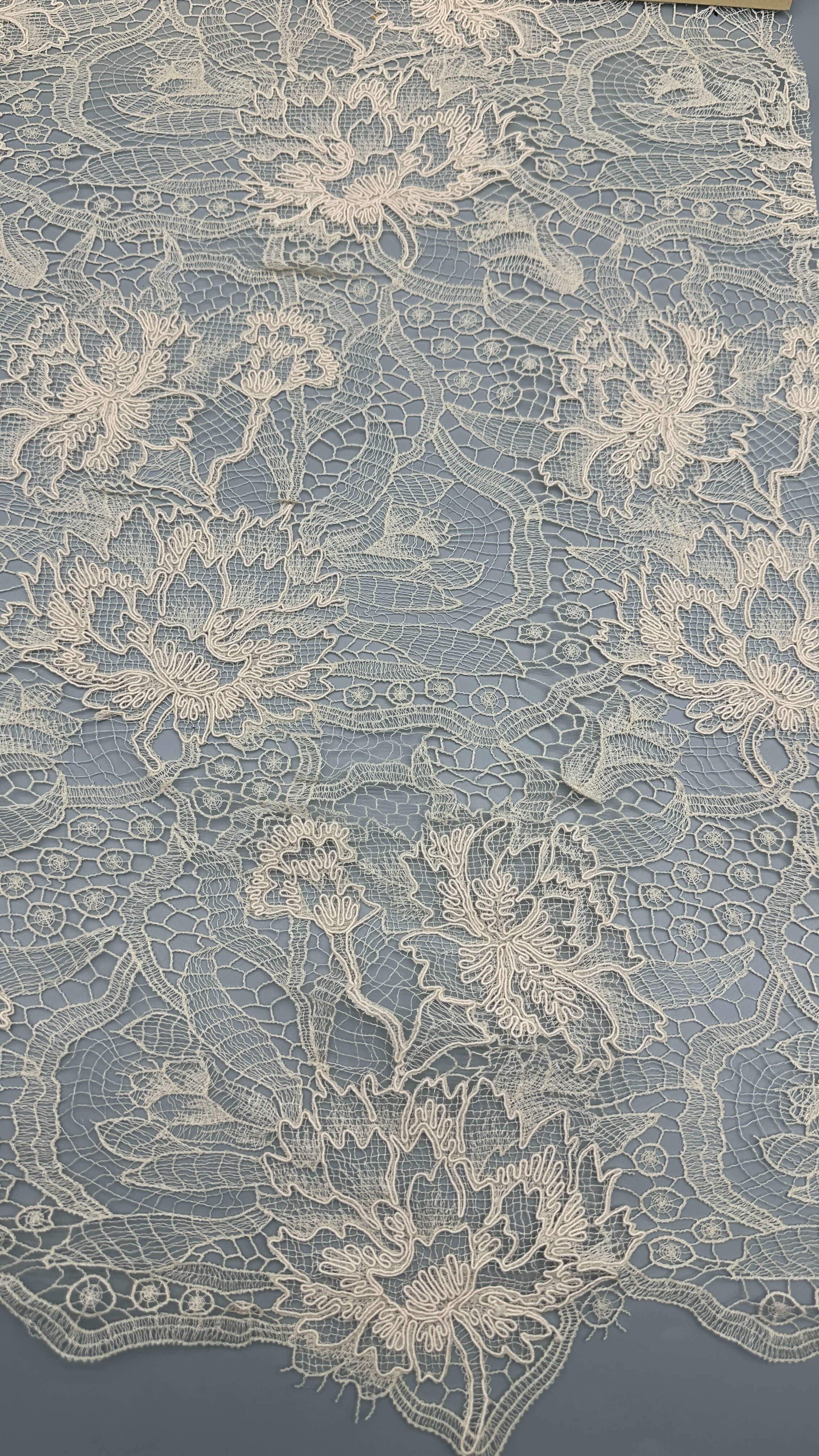 Leafy Sequin Embroidery Lace Fabric Fabric Durable and Elegant Embroidery Lace Fabric Wedding Party Occasions Embroidery Fabric