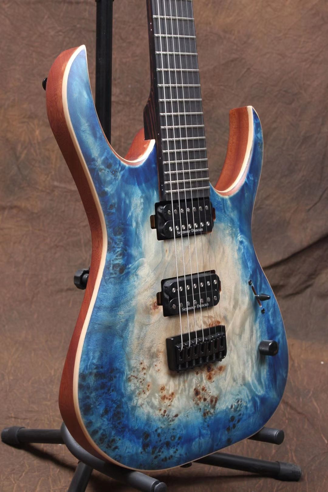 Custom Matt Finished 7 Strings Mayon Duvell Ebony Fretboard Electric Bass Guitar