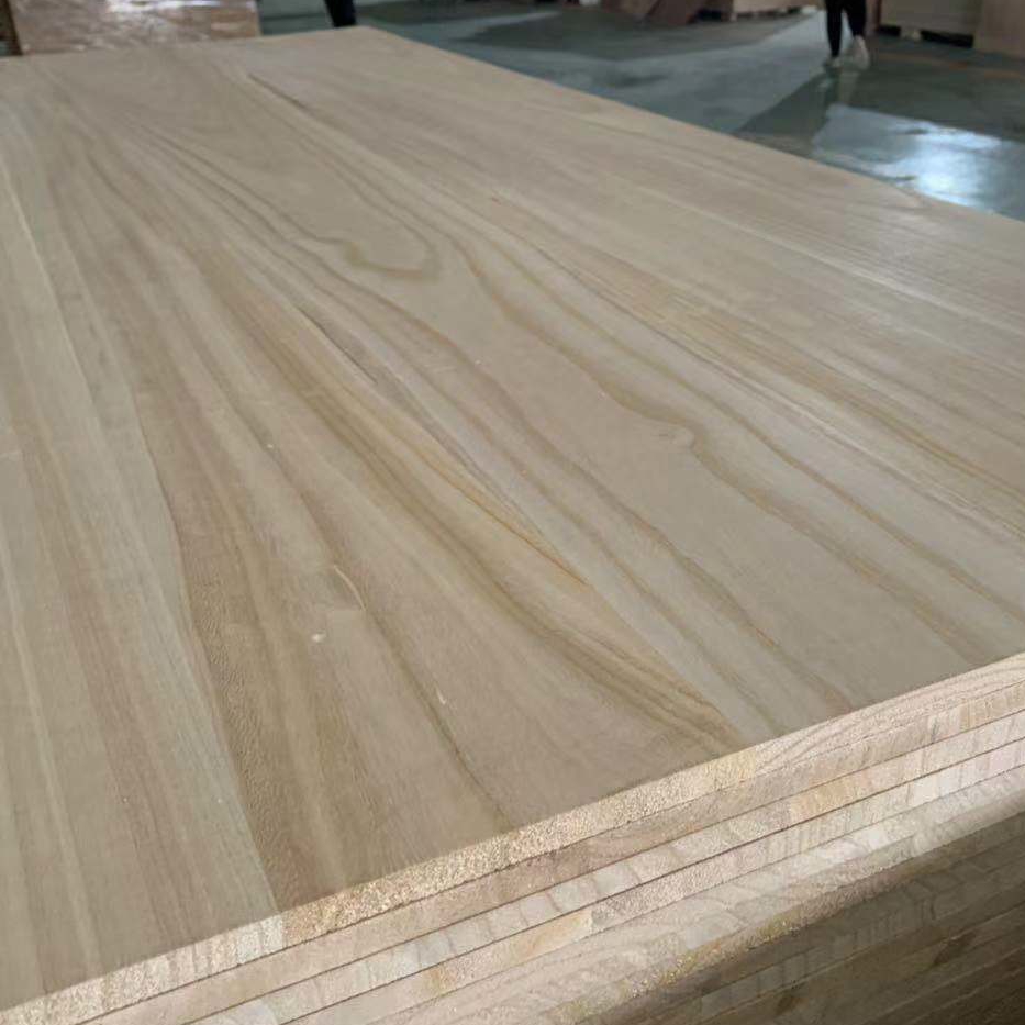 Solid Timber Paulownia Wood Board For Crafts Natural Color 1220x2440mm