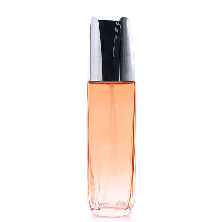 Luxury 120ml Lotion Glass Bottles Cosmetic Packaging With Pump Sprayer