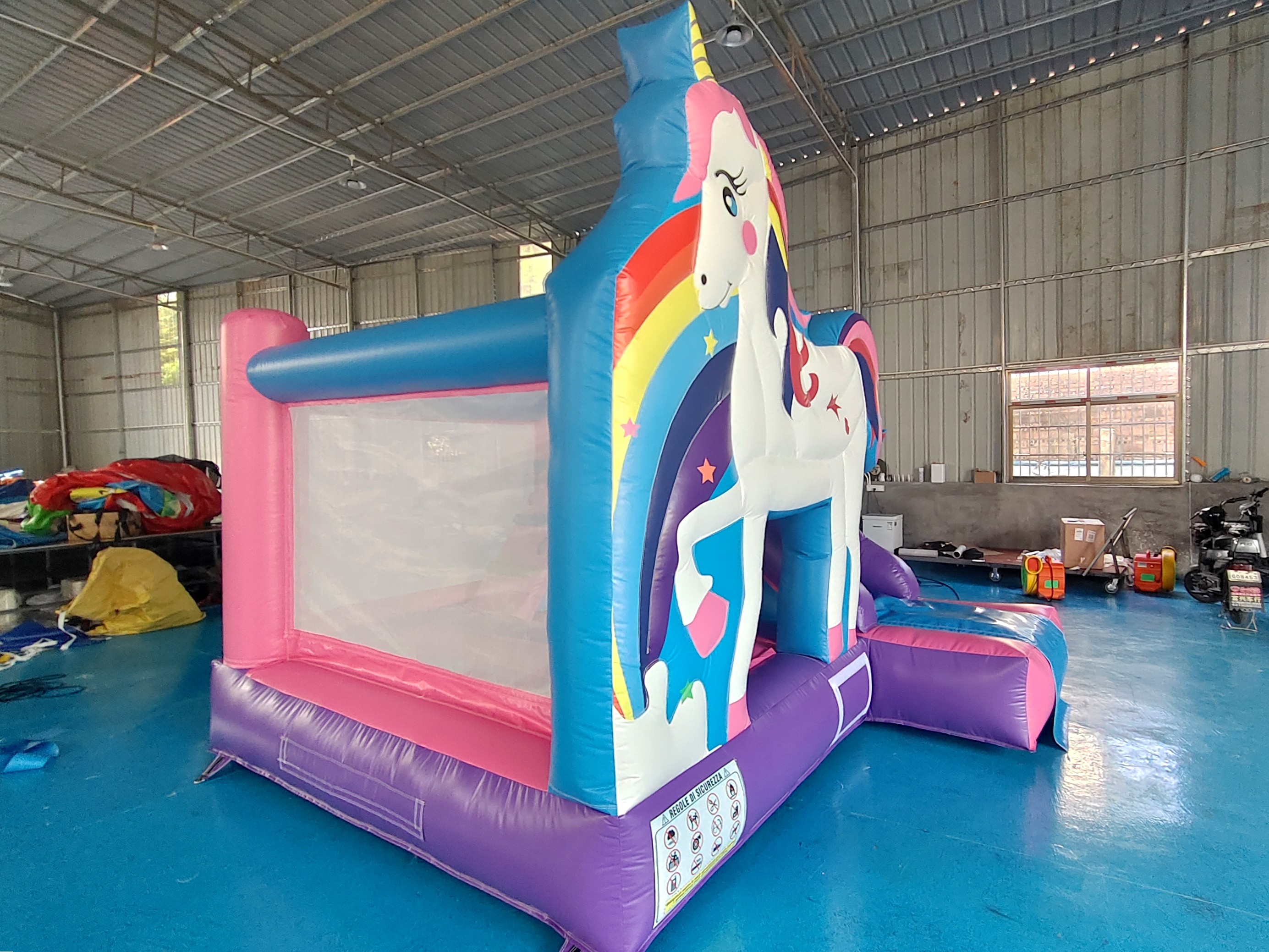 High Quality Inflatable Castle Unicorn Cartoon Inflatable Bounce House With Slide Jumping House For Kids