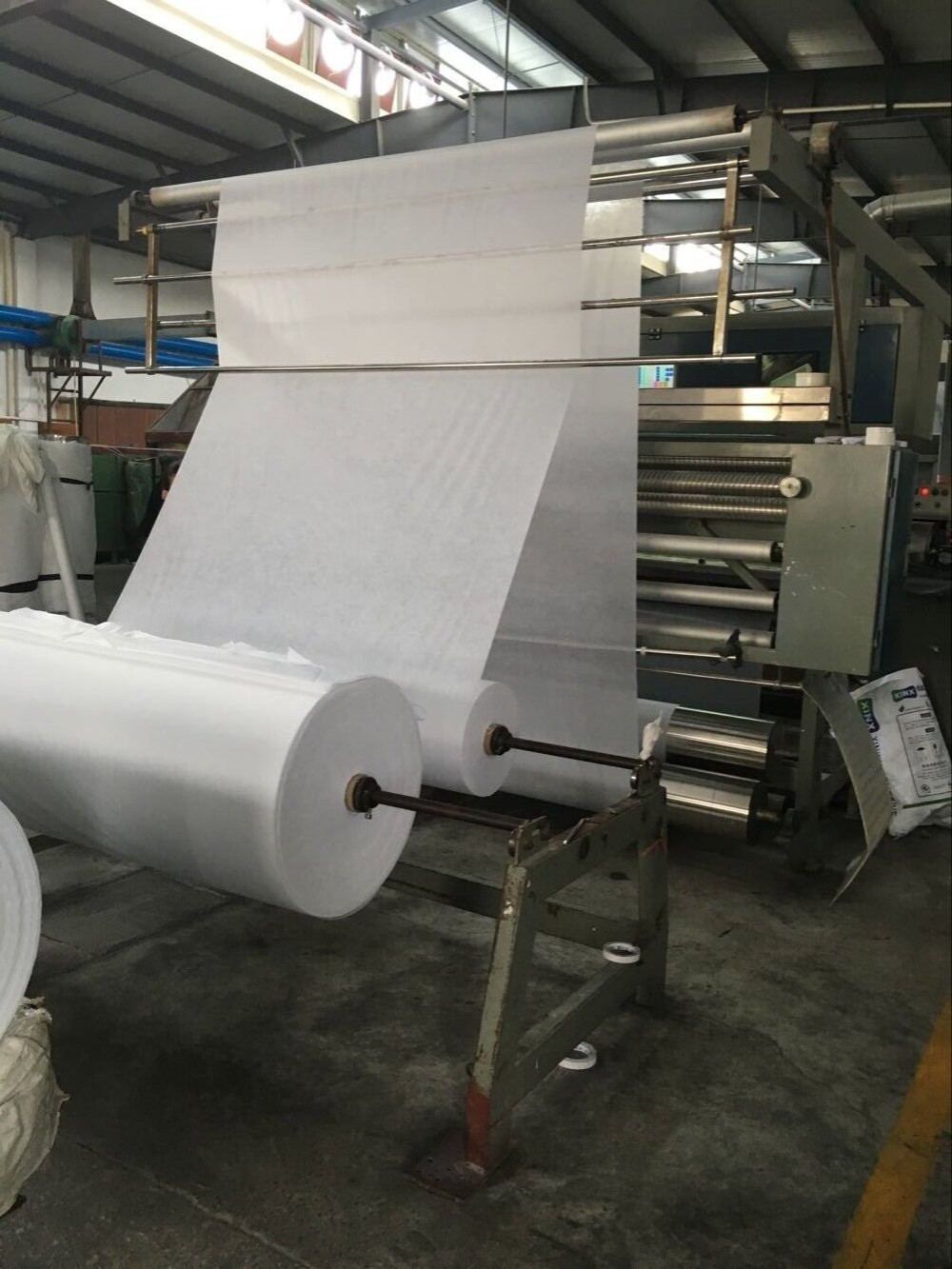 Spunlace Nonwoven 120gsm GAOXIN 1025HF FUSING Chemical Bond Fusible Interlining Fabric