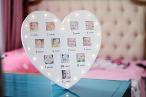 Wholesale Heart Shape Baby First 12 Months Photo Frame Wooden White With Lights from china suppliers