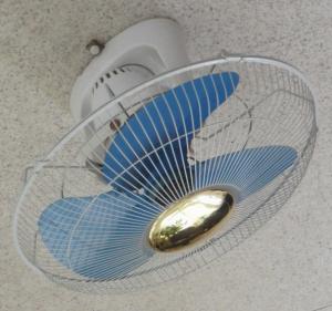 Wholesale High Speed Dc 12v 16 Inch Orbit Fan Electrical Appliances With 3 Plastic Blades from china suppliers