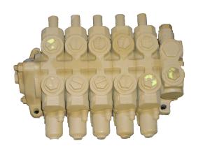 Wholesale Yellow Hyundai Excavator Hydraulic Main Valve Hyundai Heavy Equipment Parts from china suppliers