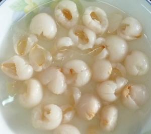 Wholesale New Crop Naturally Fresh Canned Fruit Lychee/ Litchi/ Lichee In Tins In Syrup 567g from china suppliers